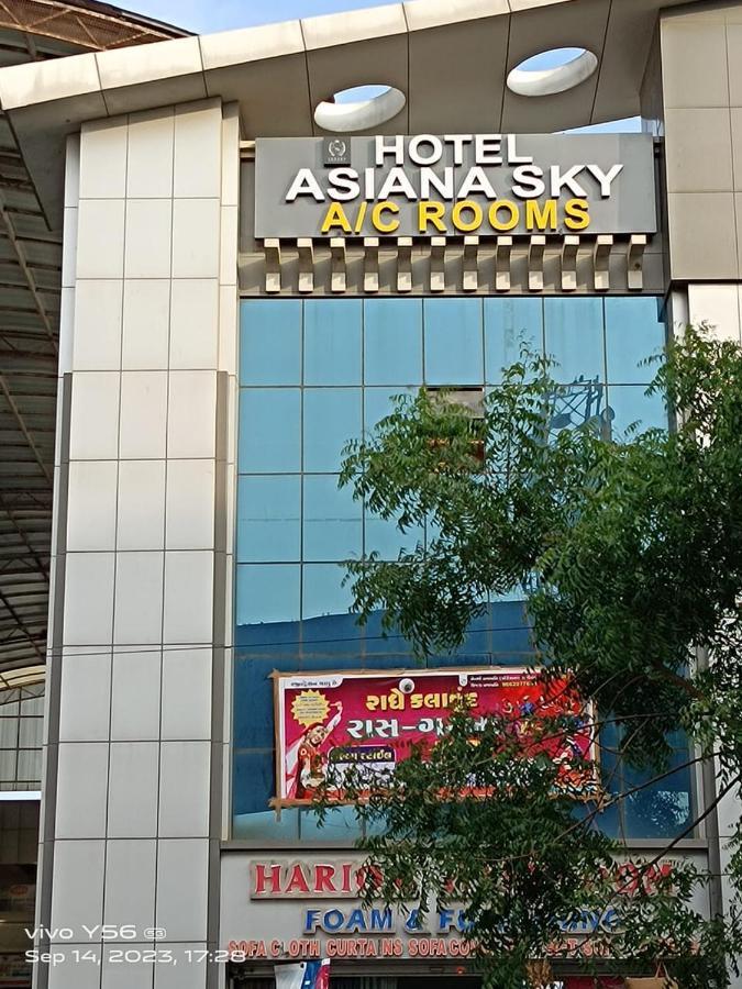 Hotel Asiana Sky Motera Ahmedabad Extérieur photo